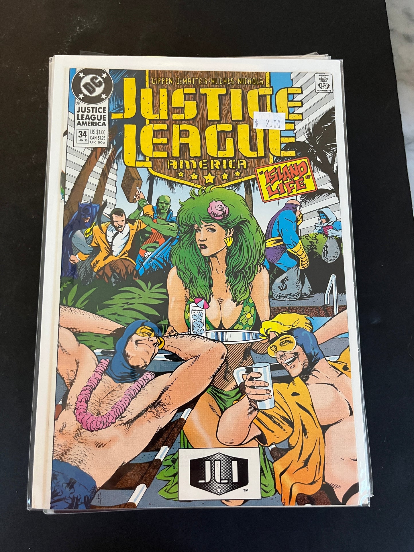Justice League International / America 34 NM
