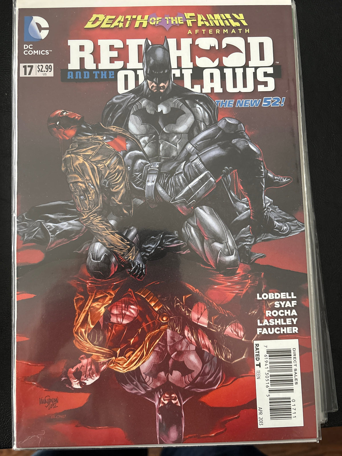 Red Hood and the Outlaws 17 NM