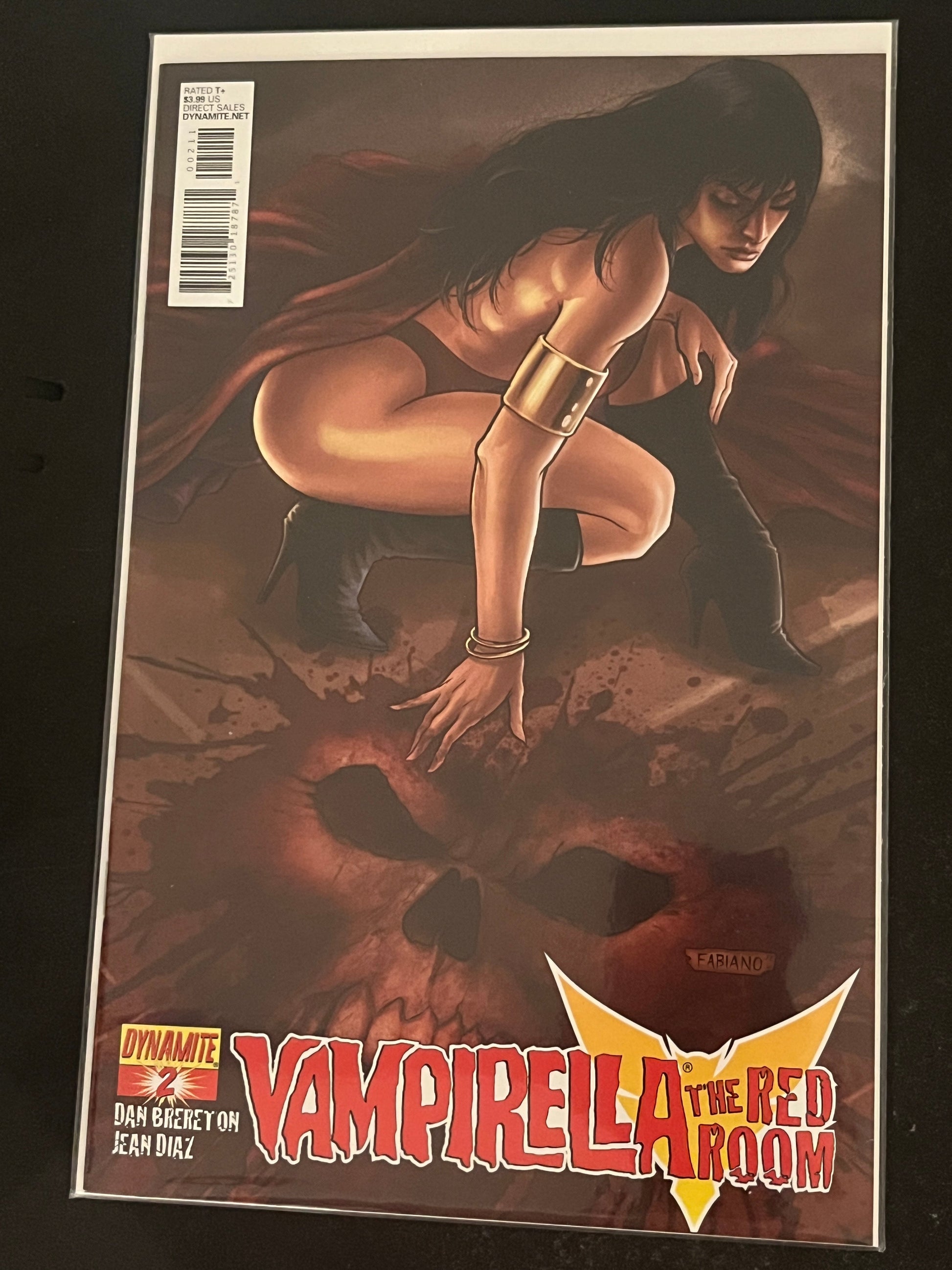 Vampirella the Red Room 2 NM