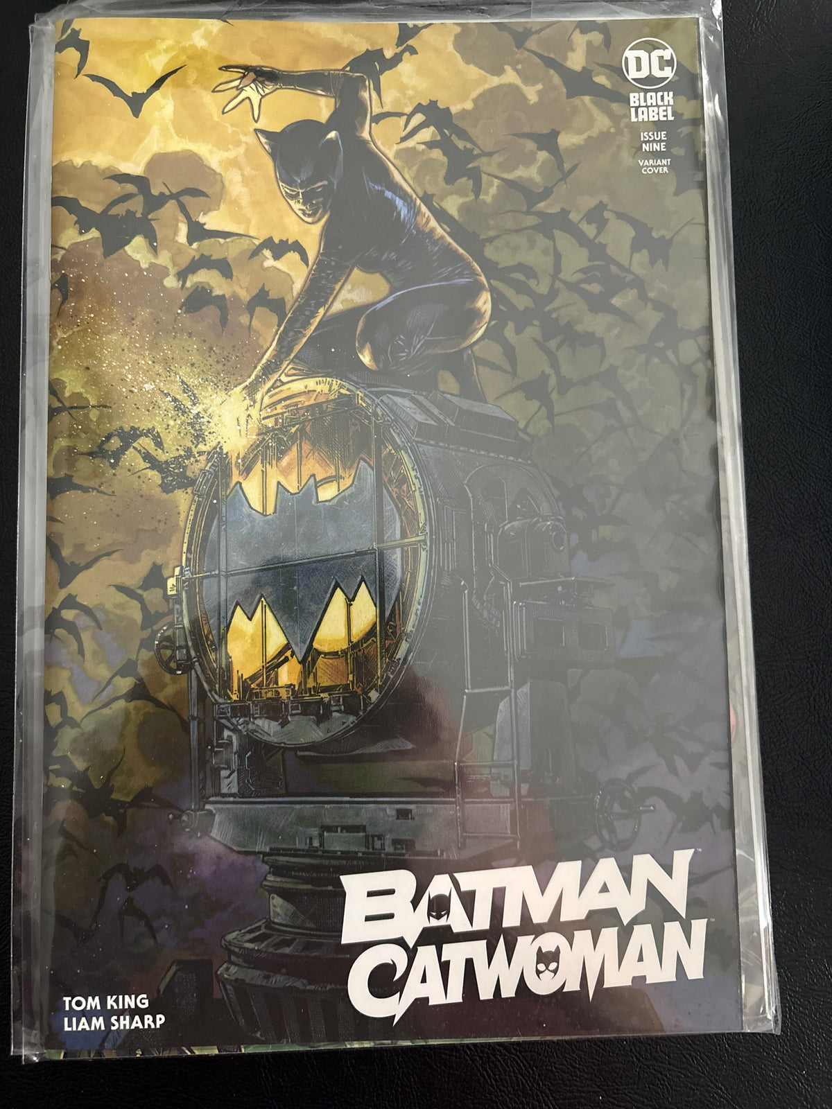 Batman/Catwoman 9 NM